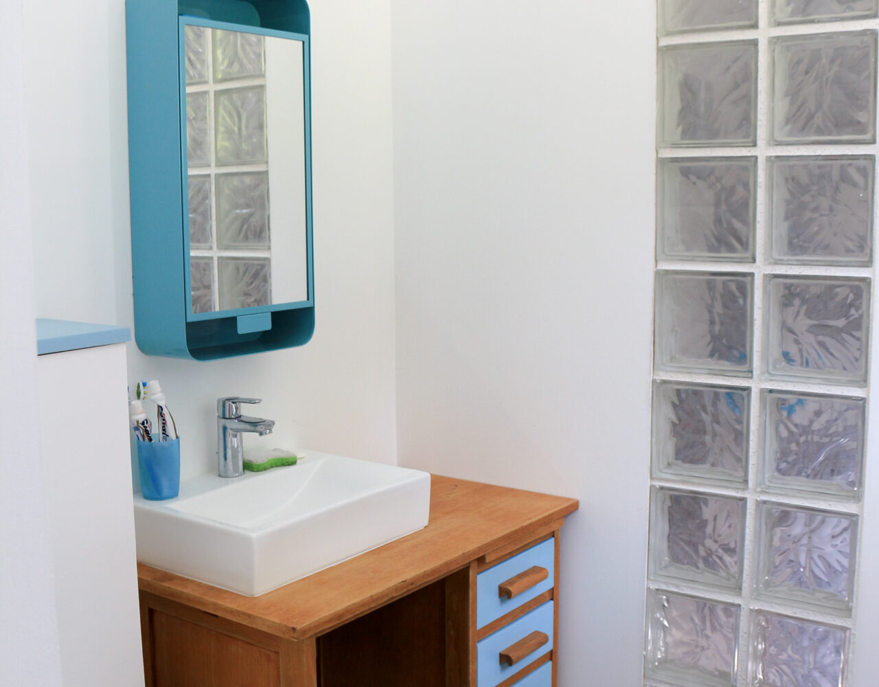 HAUTE COUTURE - photo intérieure salle de bain enfants