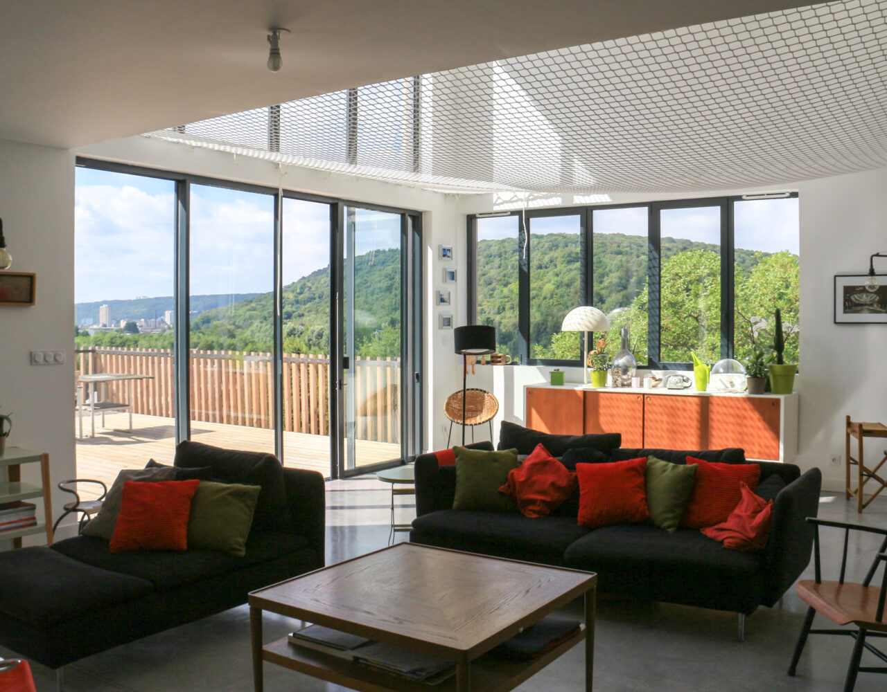 HAUTE COUTURE - photo intérieure séjour double hauteur filet d'habitation